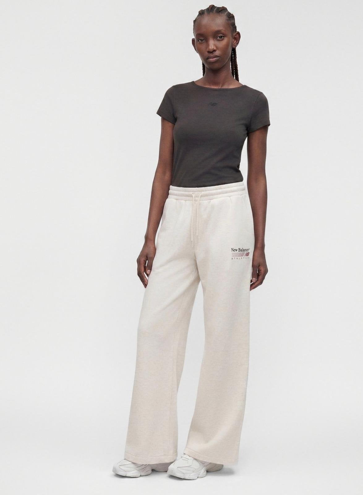 Pantalone New Balance con logo ricamato