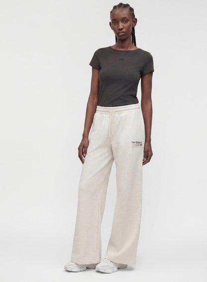 Pantalone New Balance con logo ricamato