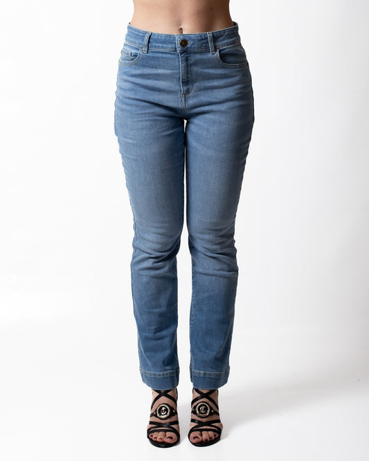 Jeans Nenette a trombetta con patch donna