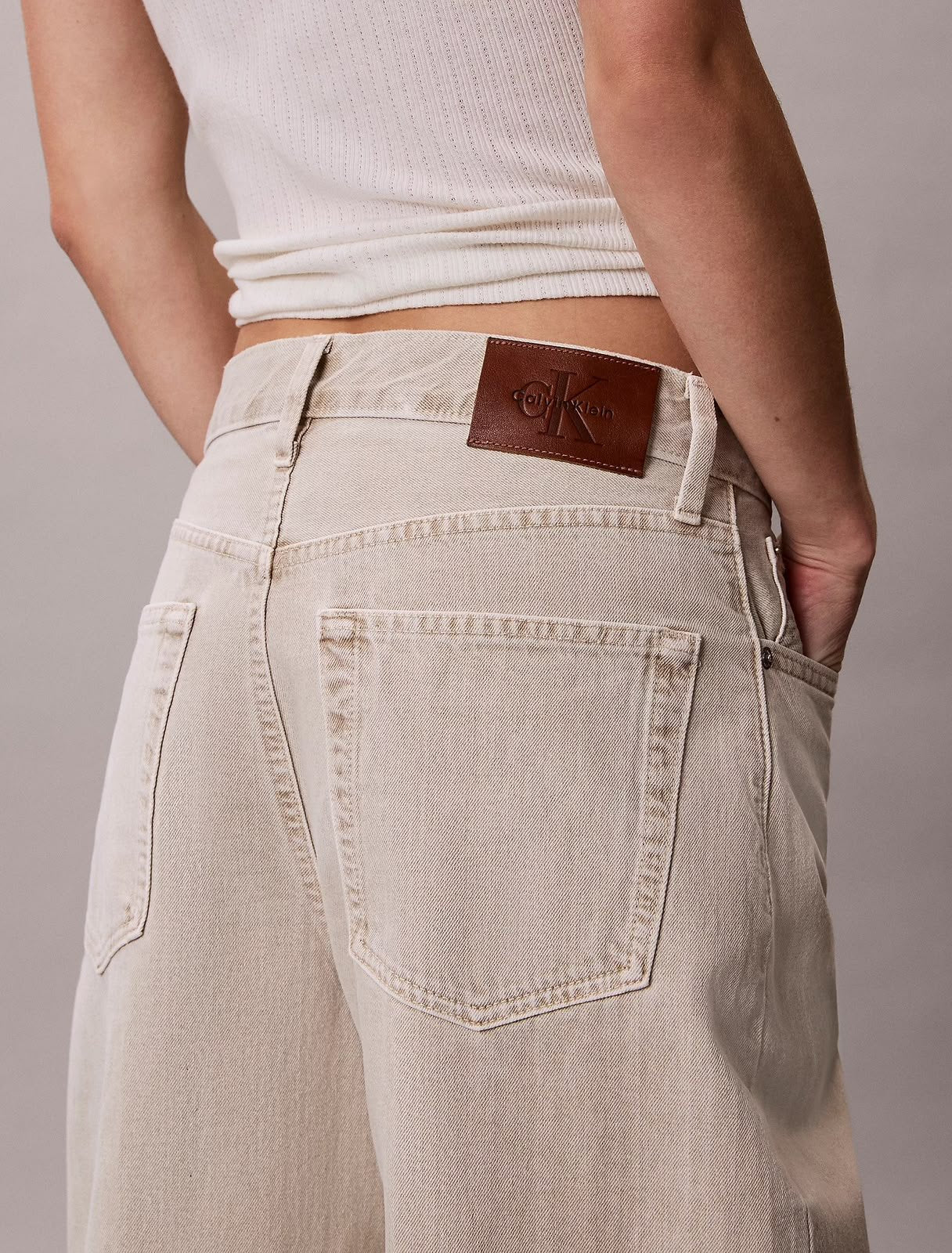 Jeans Calvin Klein "Relaxed Barrel" donna