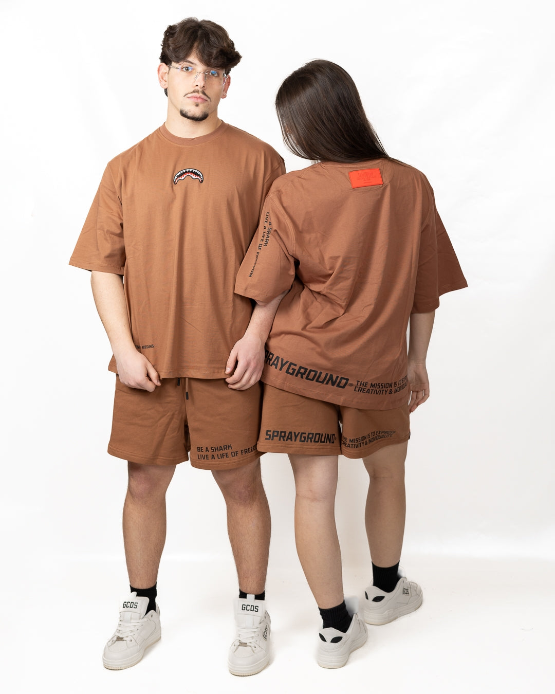 T-Shirt Sprayground "Be a shark brown"