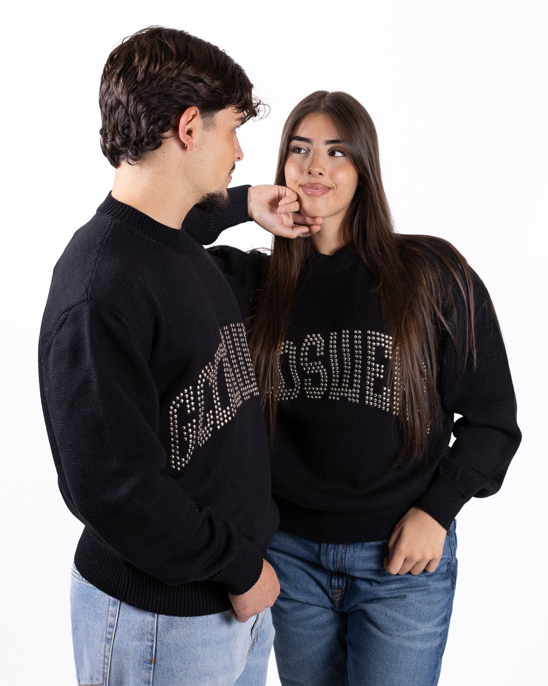 Maglia GCDS in lana maxi logo con applicazioni 