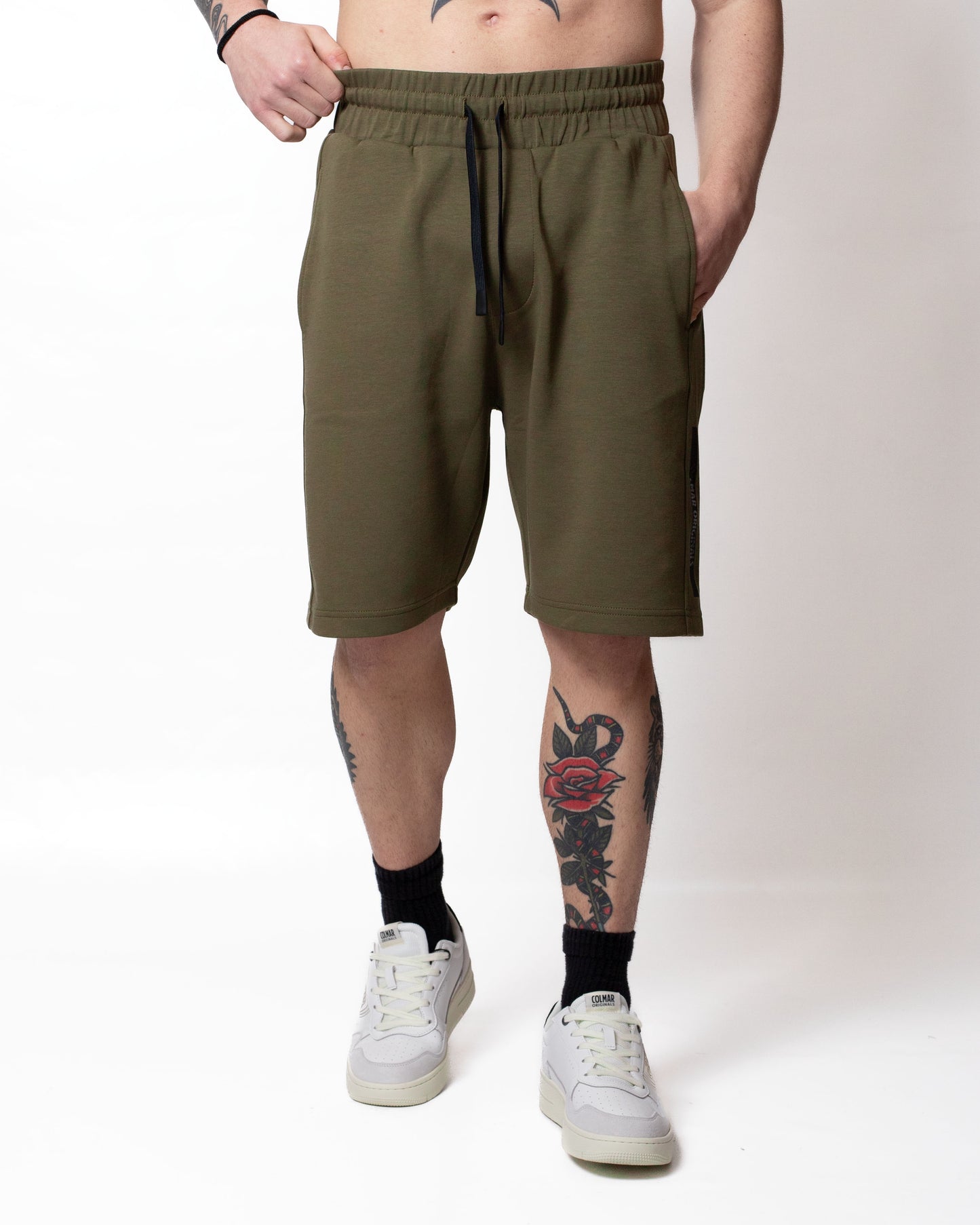 Bermuda Colmar in felpa con logo tape uomo