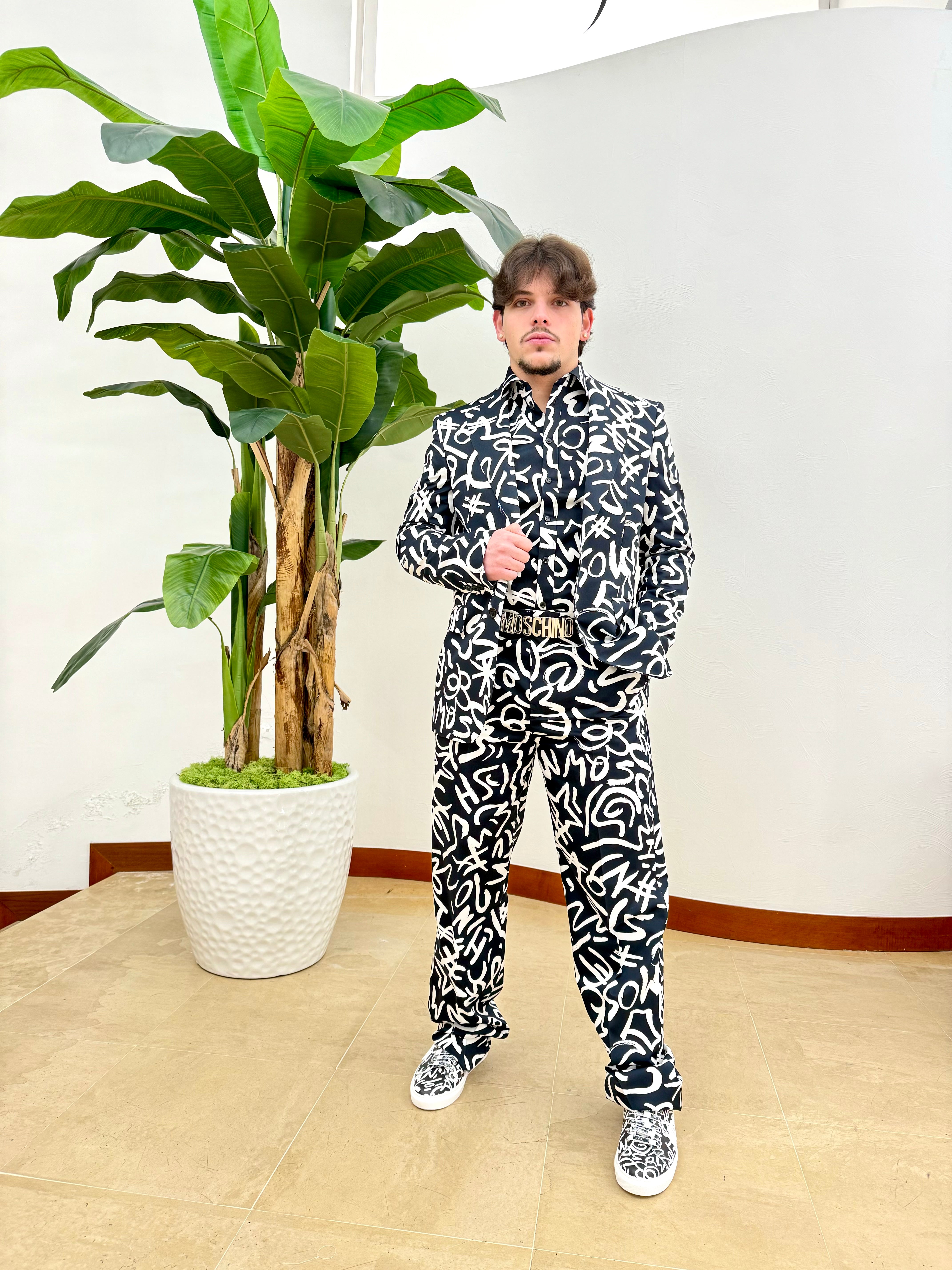Abito uomo moschino 2025