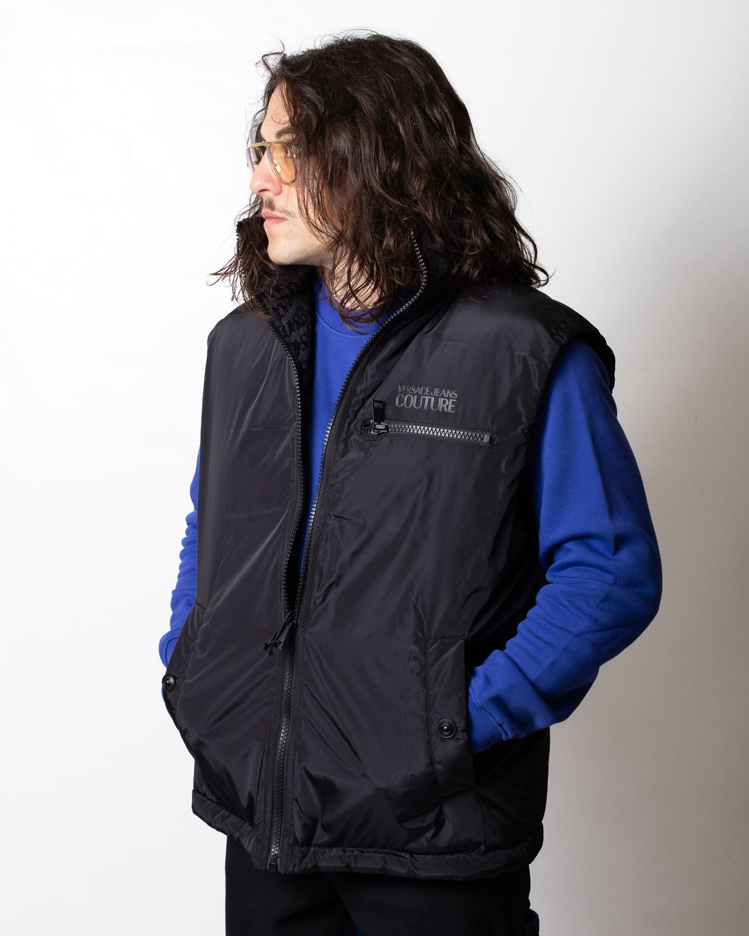 Gilet Versace Jeans Couture reversibile con logo all-over uomo