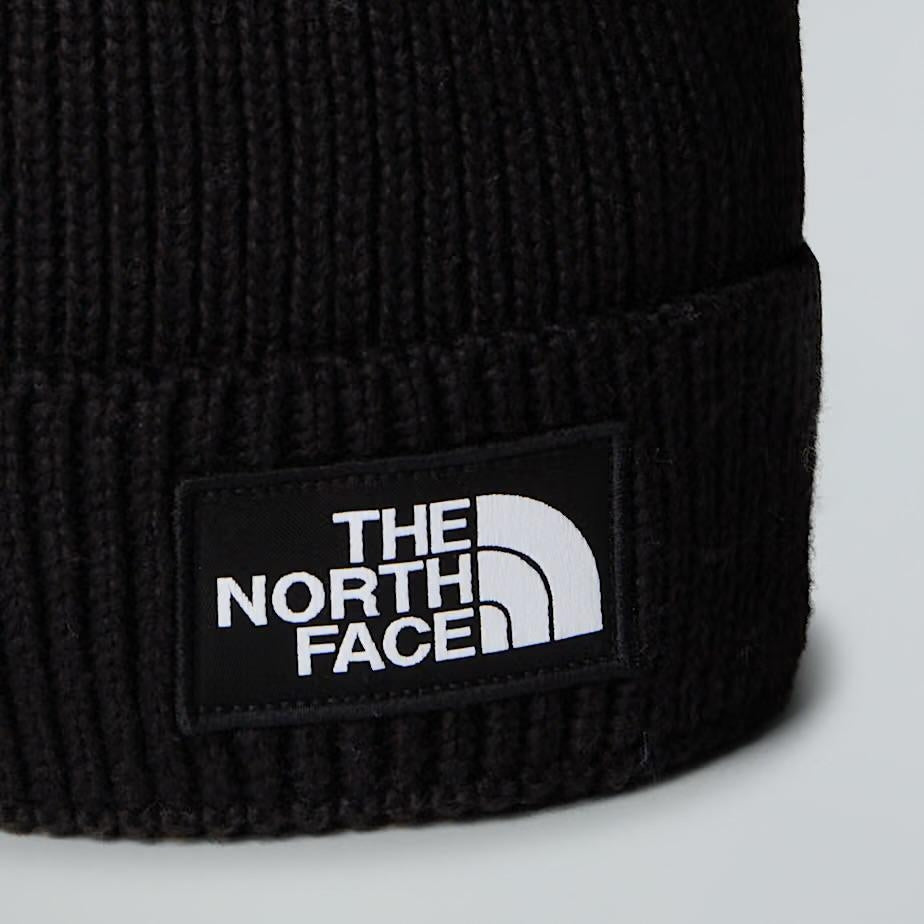 Cappello The North Face in costina con patch e pon pon
