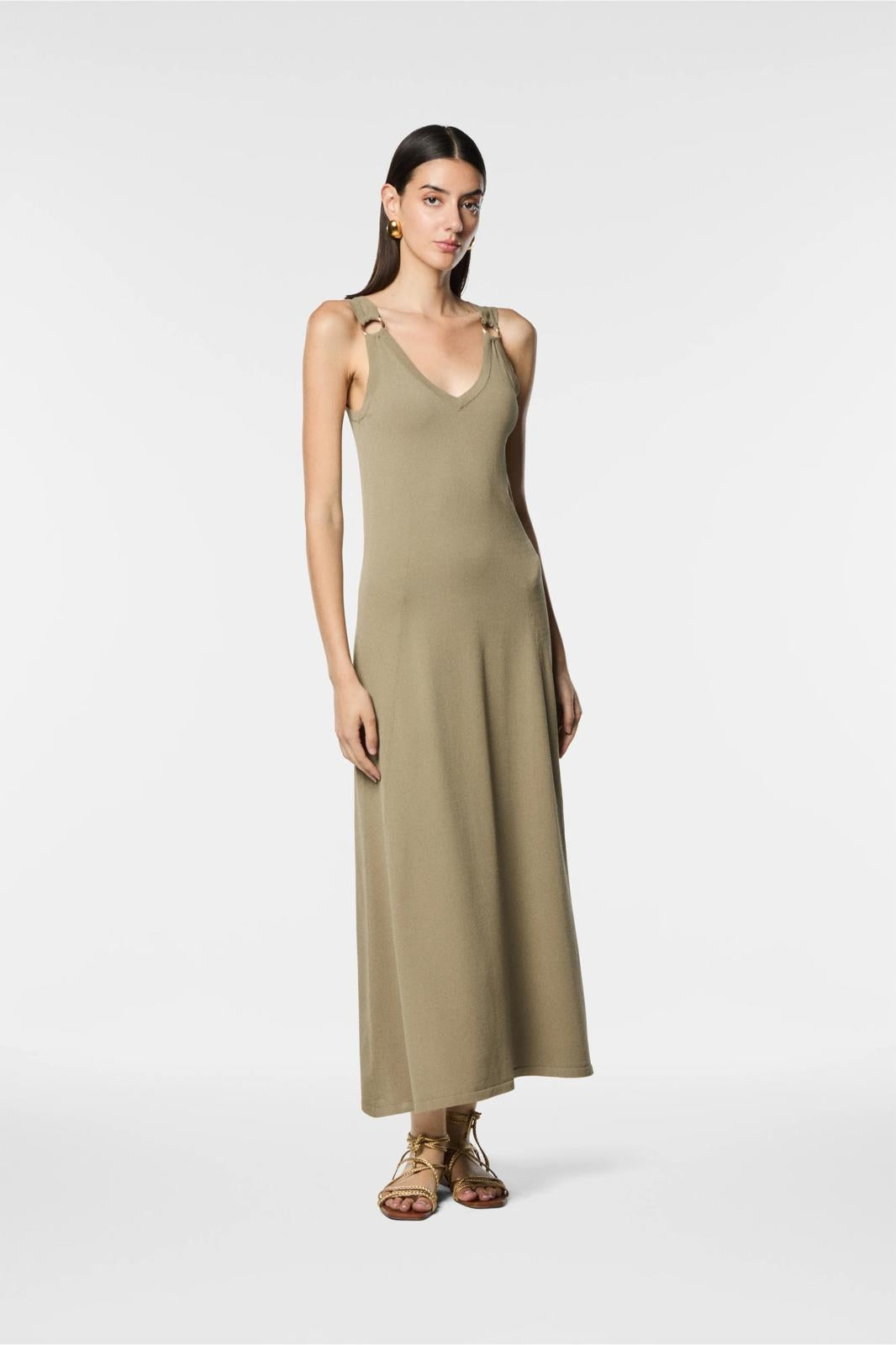 Abito lungo Nenette in maglia con dettagli in metallo donna