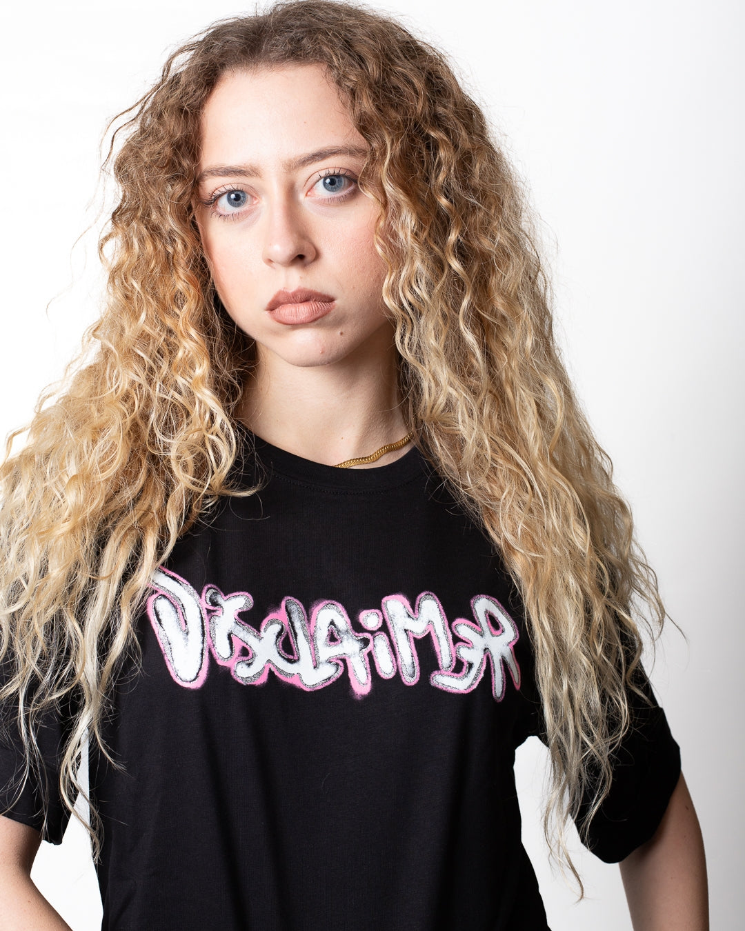 T-Shirt Disclaimer cropped con stampa a glitter donna