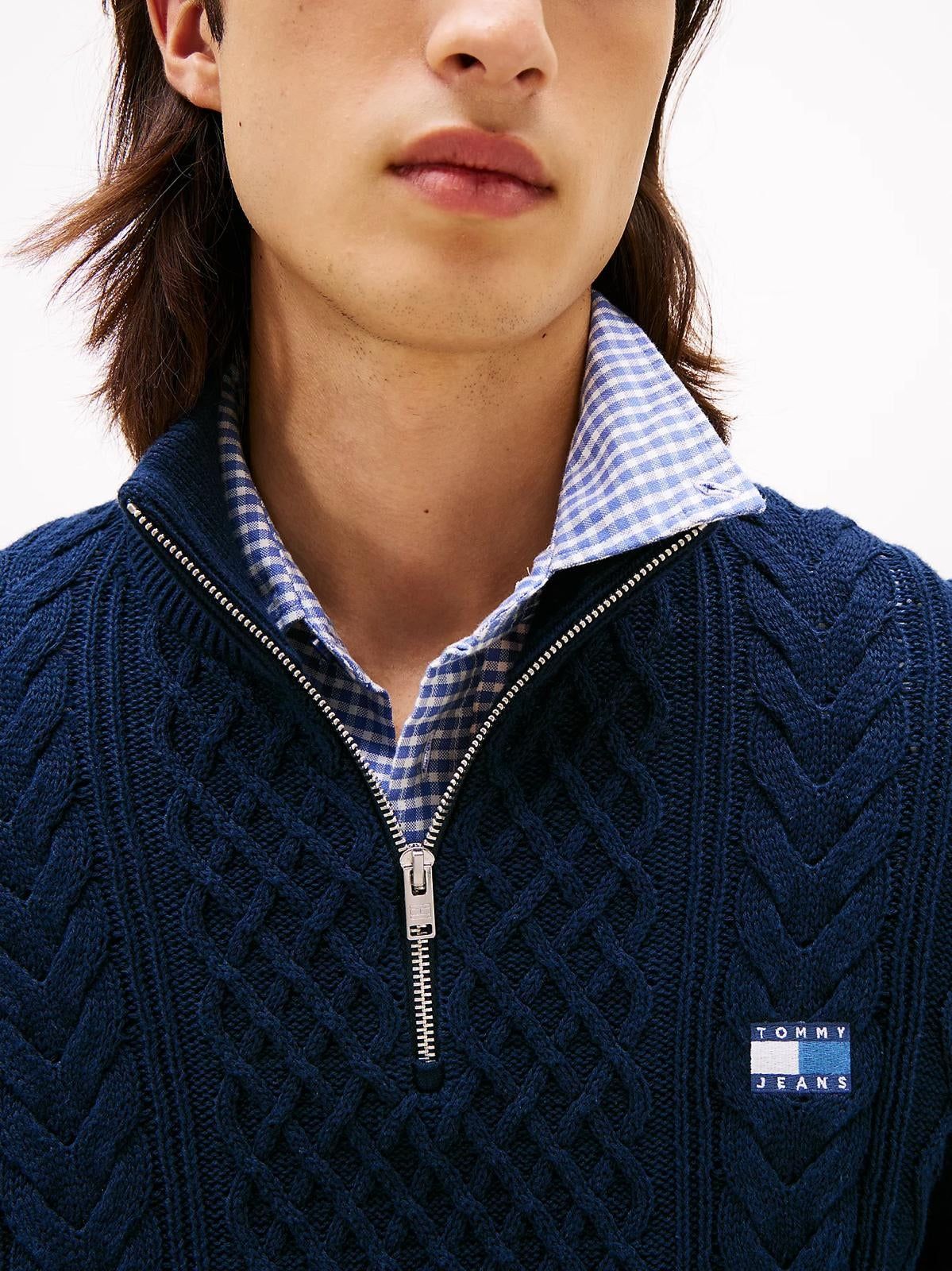 Maglia Tommy Jeans mezza zip con ricami intrecciati uomo