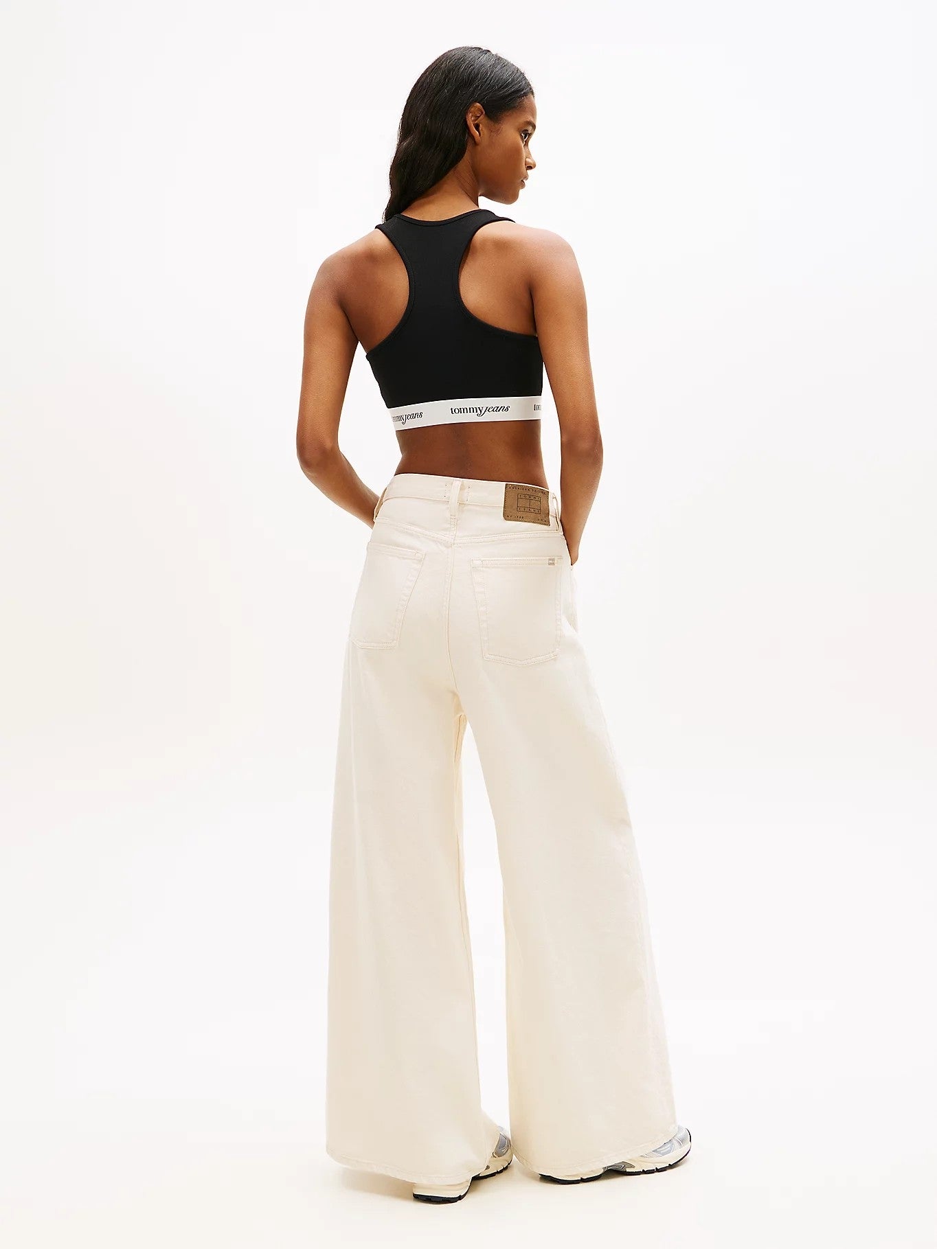 Top Tommy Jeans cropped "Logo tape" donna