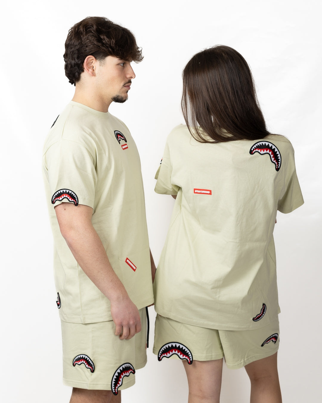 T-Shirt Sprayground "Shark Patches sage"