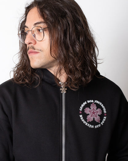 Felpa Comme des Fuckdown fullzip con cappuccio e stampa gothic uomo