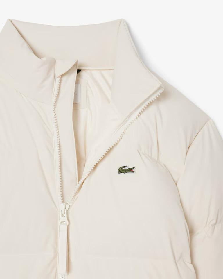 Giubbotto Lacoste con cappuccio impermeabile e iconico logo