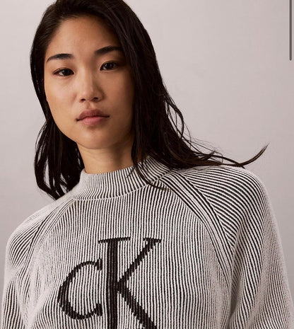 Maglia Calvin Klein Jeans con logo e costine a contrasto