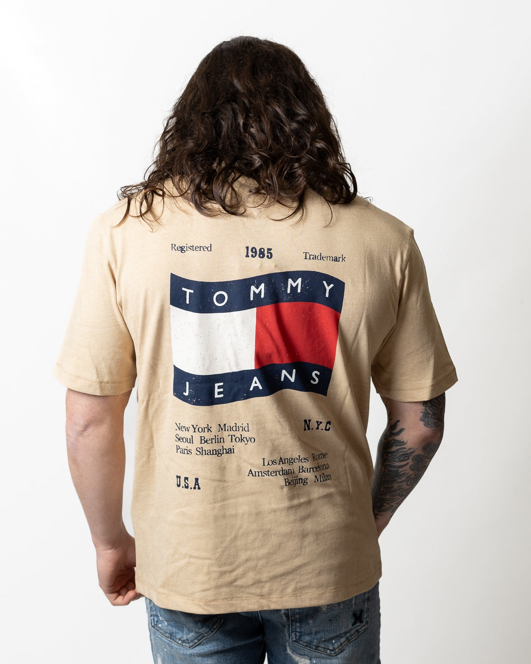 T-Shirt Tommy Jeans "Waving Flag" uomo