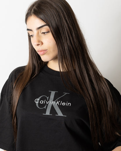 T-Shirt Calvin Klein con logo ricamato donna