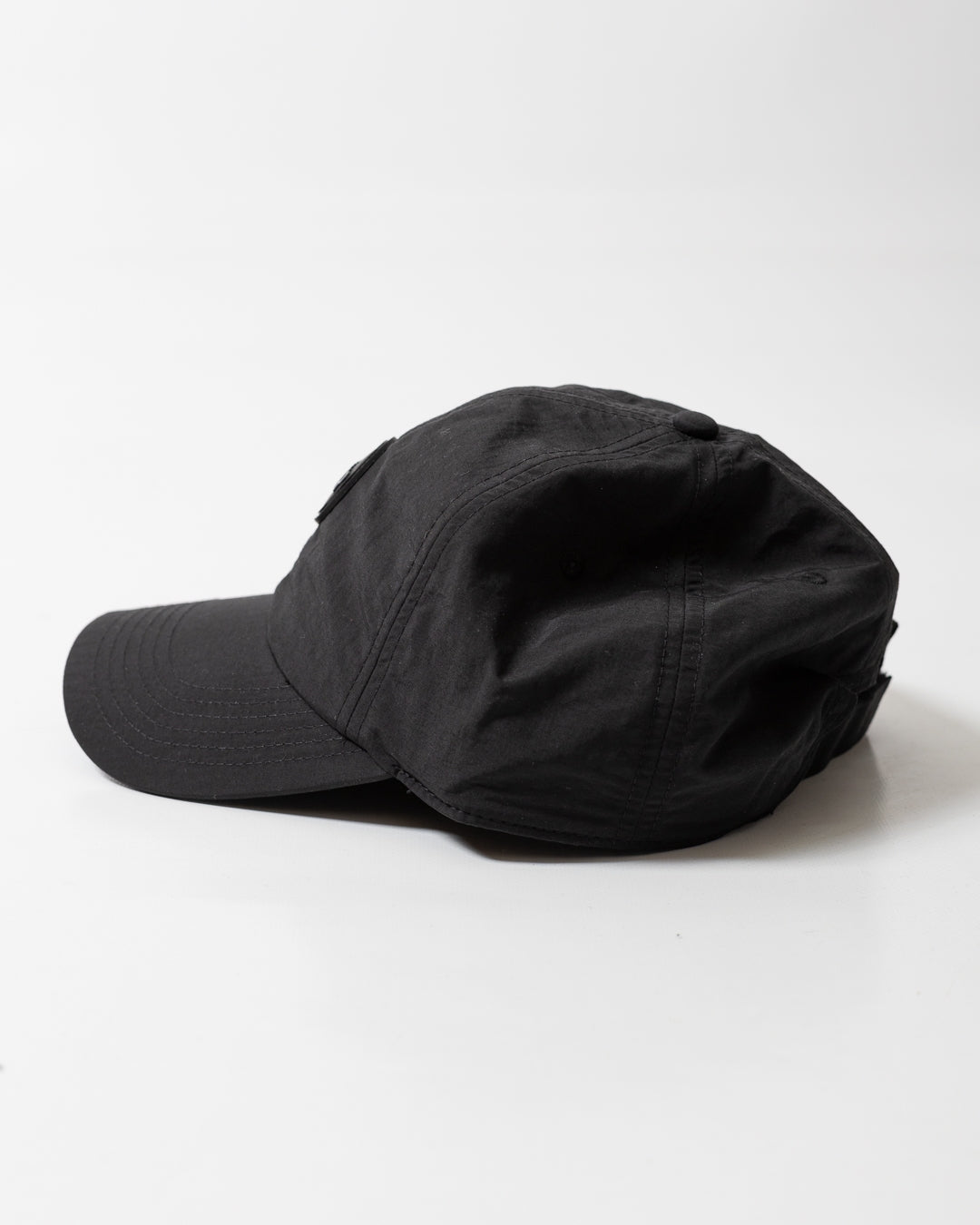 Cappello Colmar in nylon con visiera
