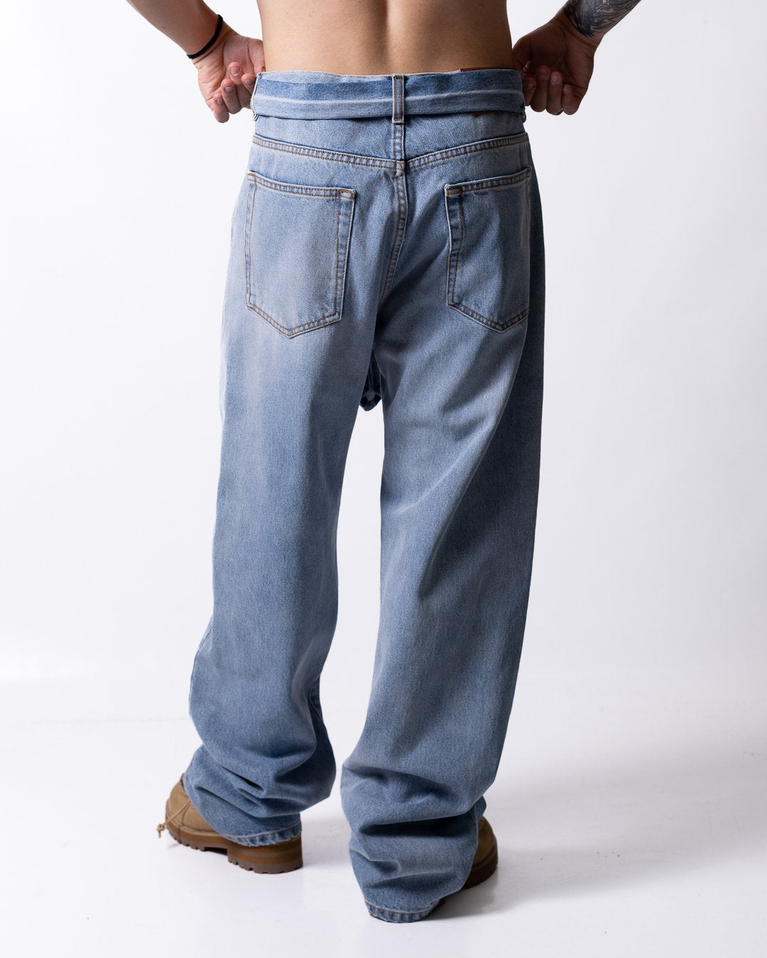 Jeans MSGM straight con cravatta