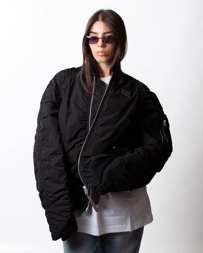 Giubbotto Moschino modello bomber con patch logata