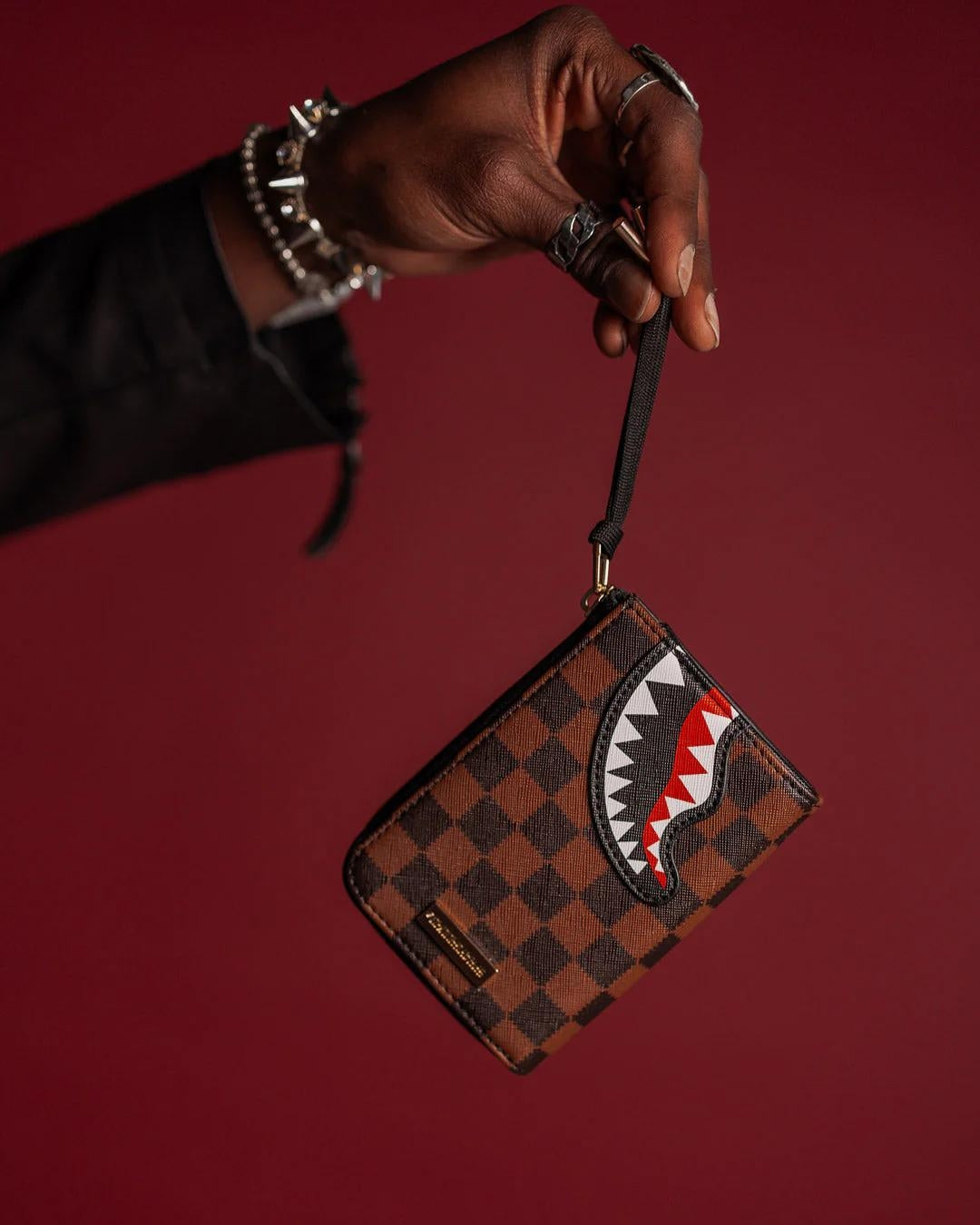 Portafoglio Sprayground marrone shark in paris  zip-out wallet