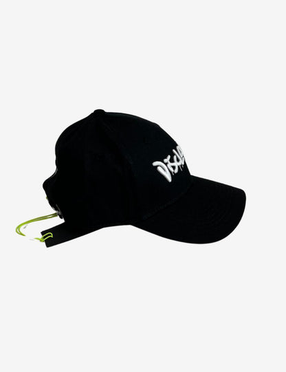 Cappello Disclaimer con visiera e logo ricamato