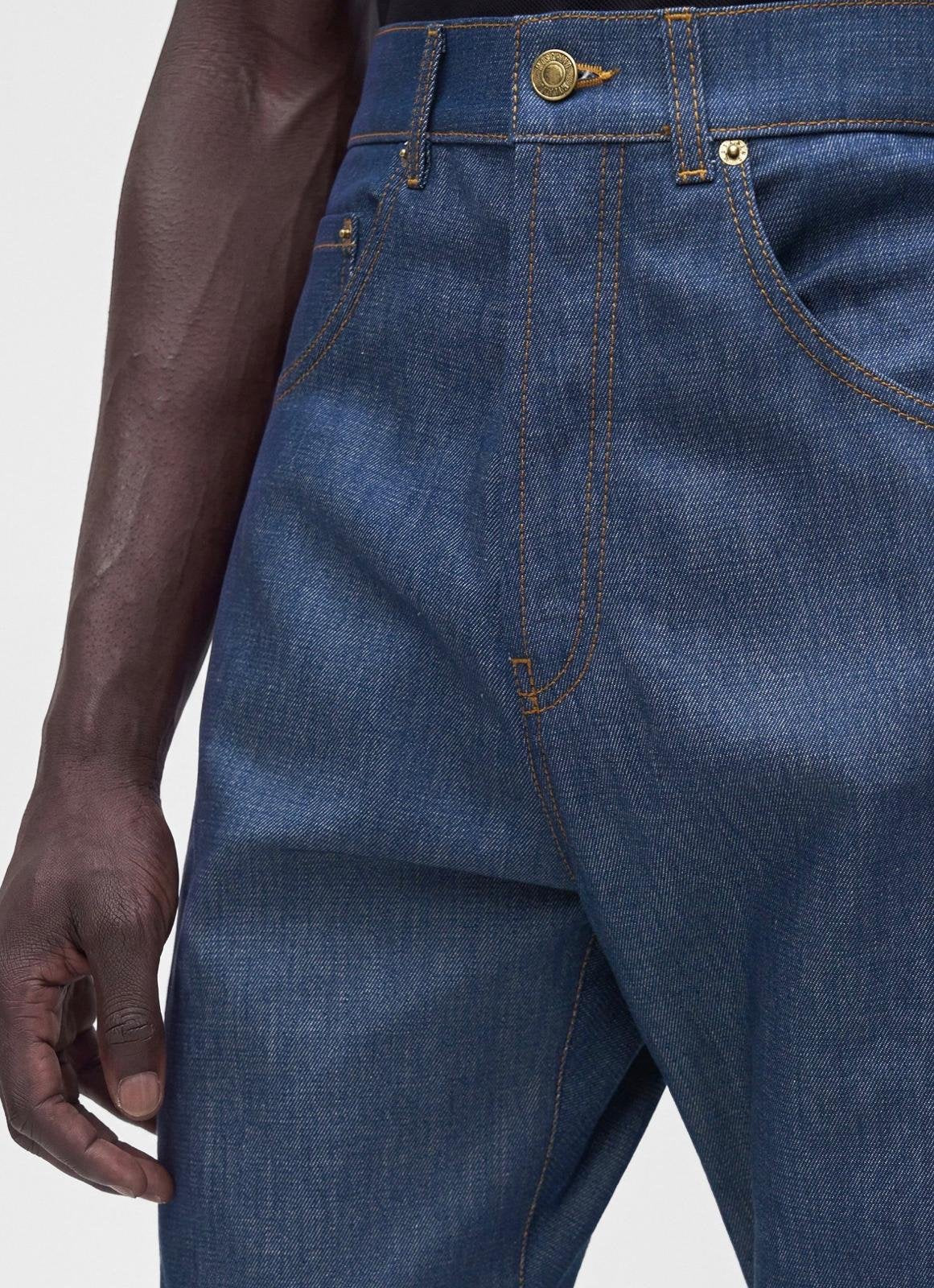 Pantalone Moschino baggy con cuciture a contrasto uomo
