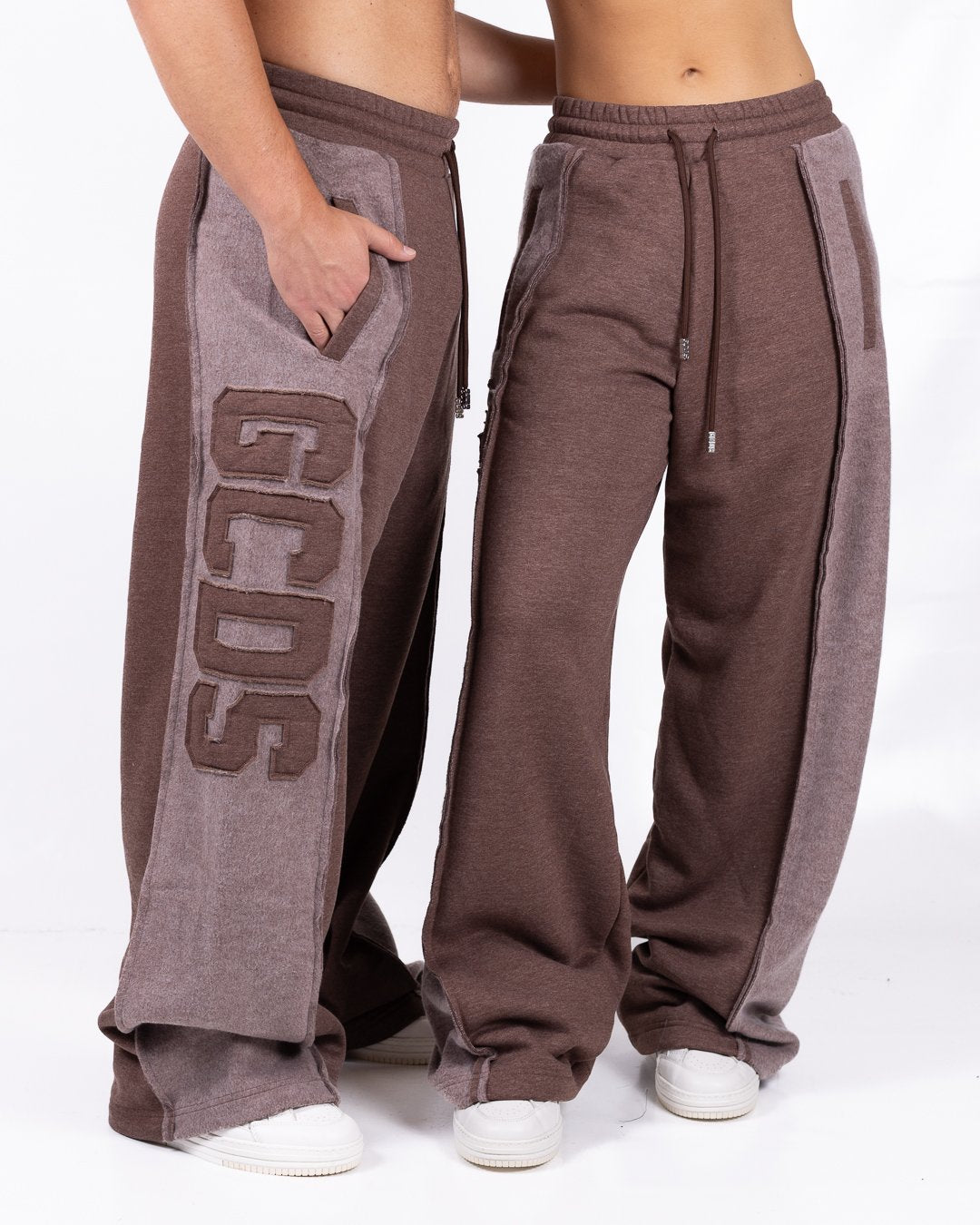 Pantalone sportivo GCDS con maxi logo 