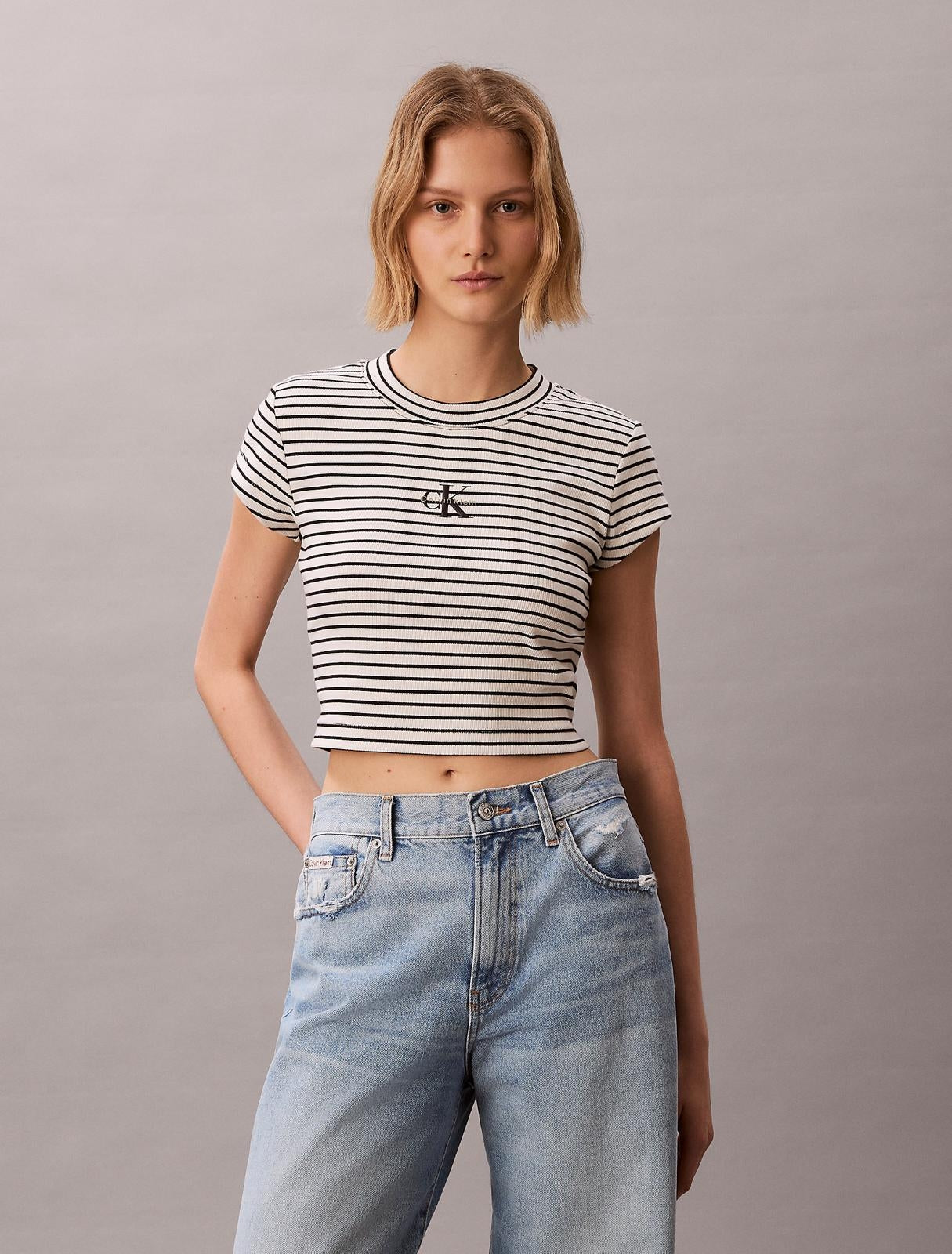 T-Shirt Calvin Klein slim in costina a strisce donna