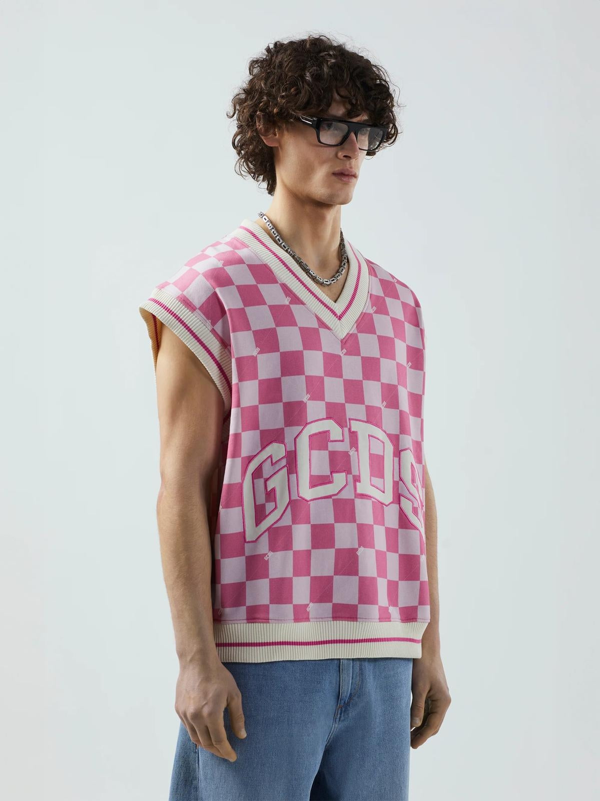 Gilet GCDS con scacchi all-over e ricamo uomo