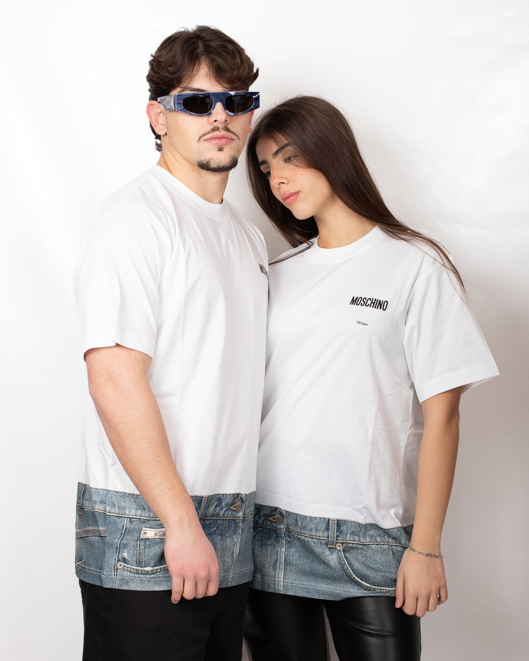 T-Shirt Moschino girocollo con stampa jeans 