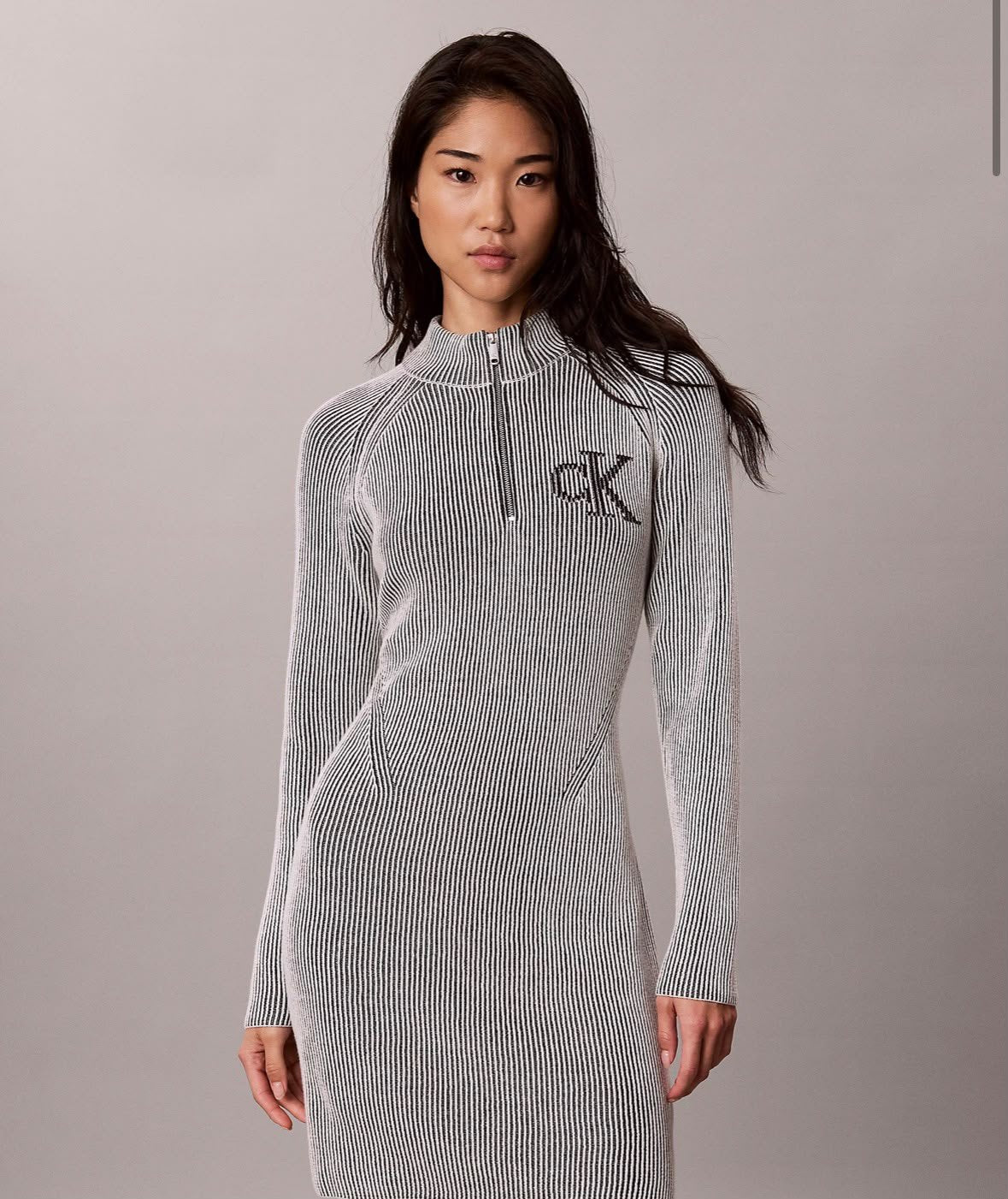 Abito Calvin Klein Jeans con logo e costine a contrasto
