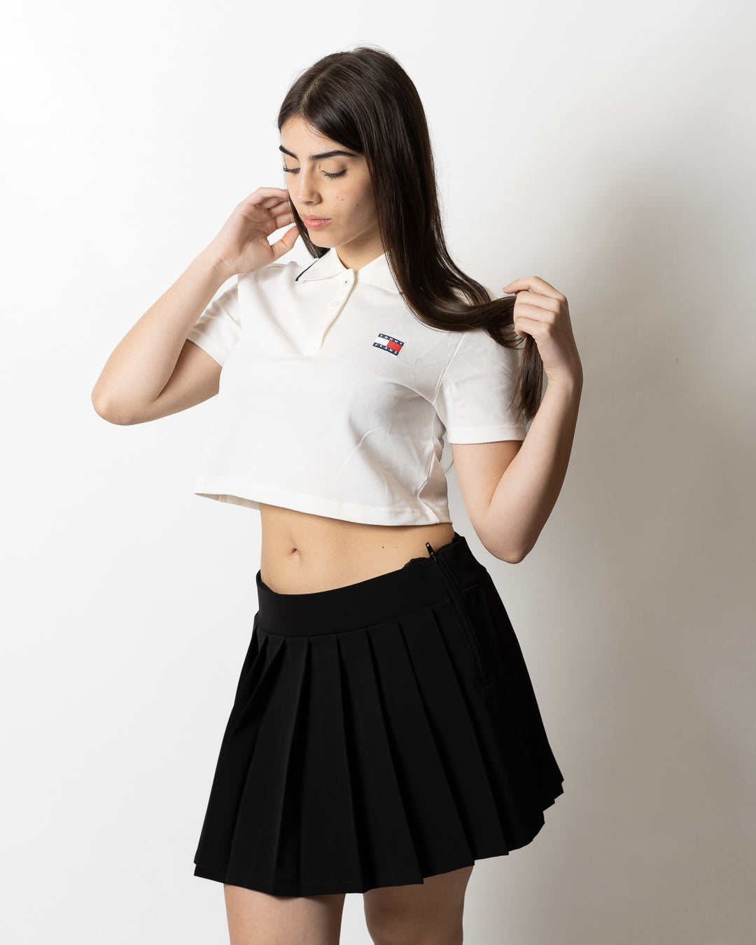 Polo Tommy Jeans cropped "Logo badge" donna
