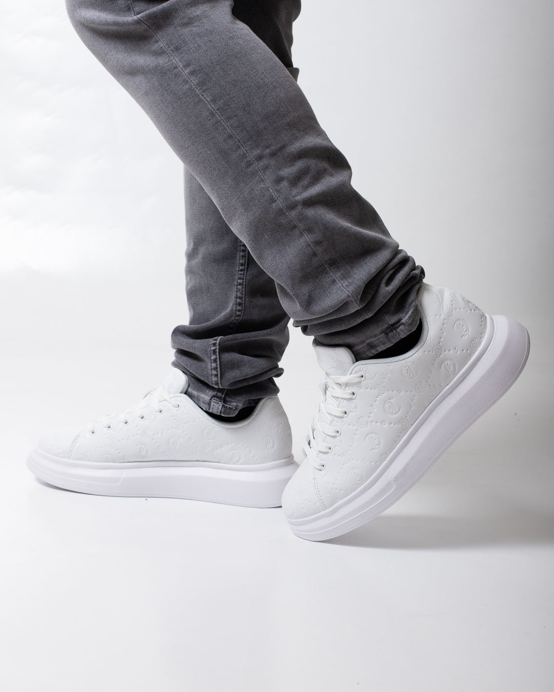 Sneakers Just Cavalli in ecopelle con logo jacquard uomo