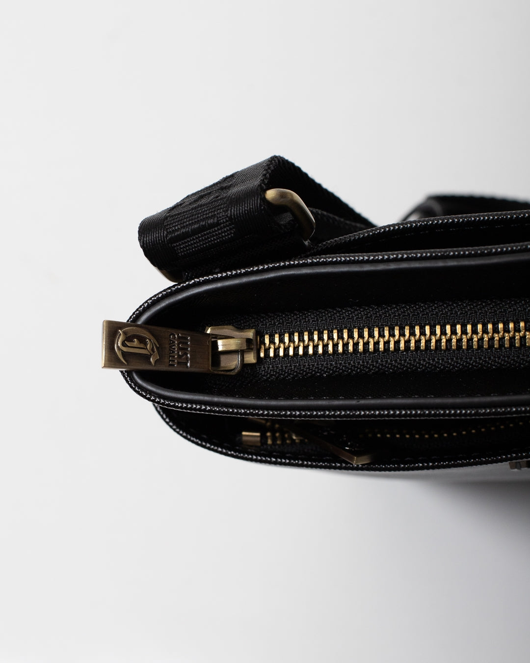 Tracolla Just Cavalli "Metal lettering" in ecopelle