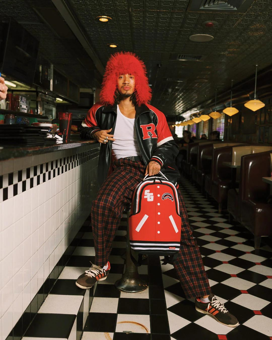 Zaino Sprayground rosso Varsity shark dlx backpack