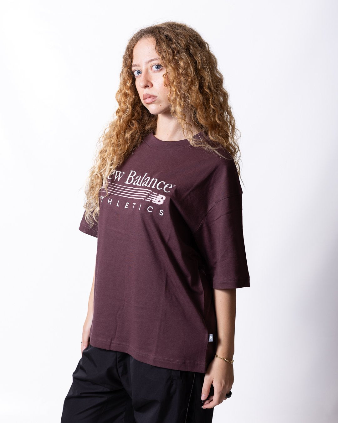 T-shirt New Balance con logo ricamato