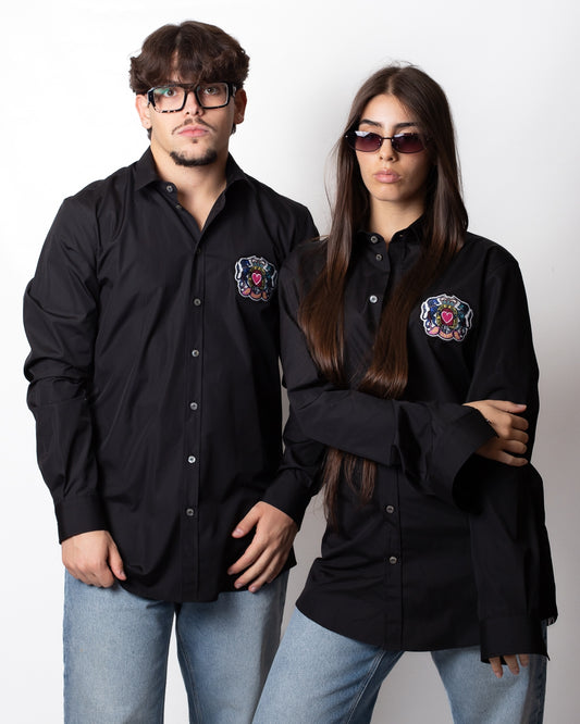 Camicia Moschino con patch logata
