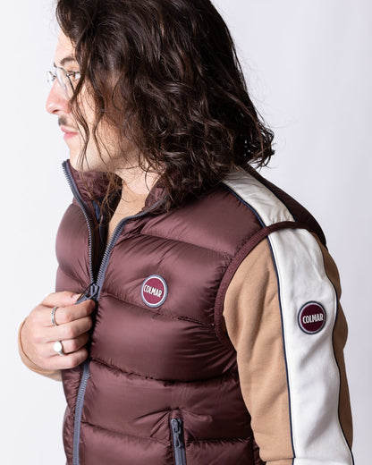 Gilet Colmar imbottito con logo in rilievo e finitura lucida