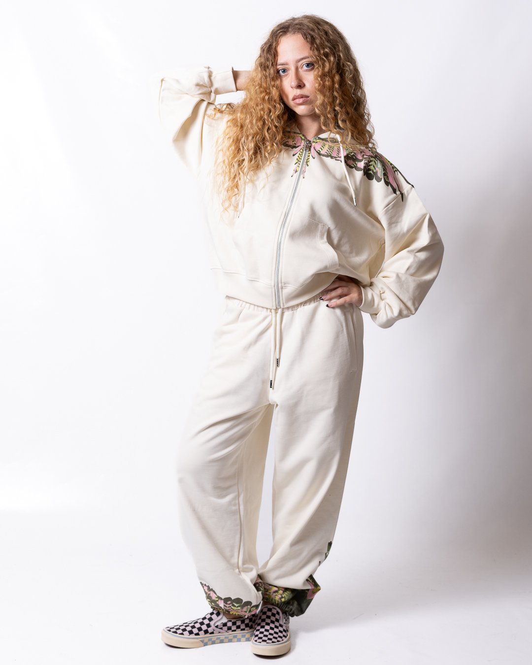Pantalone County of Milan con grafica ali donna
