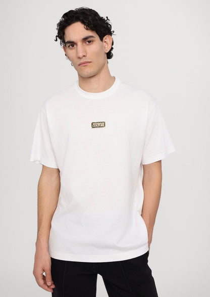 T-Shirt Versace Jeans Couture con placca logata in metallo uomo