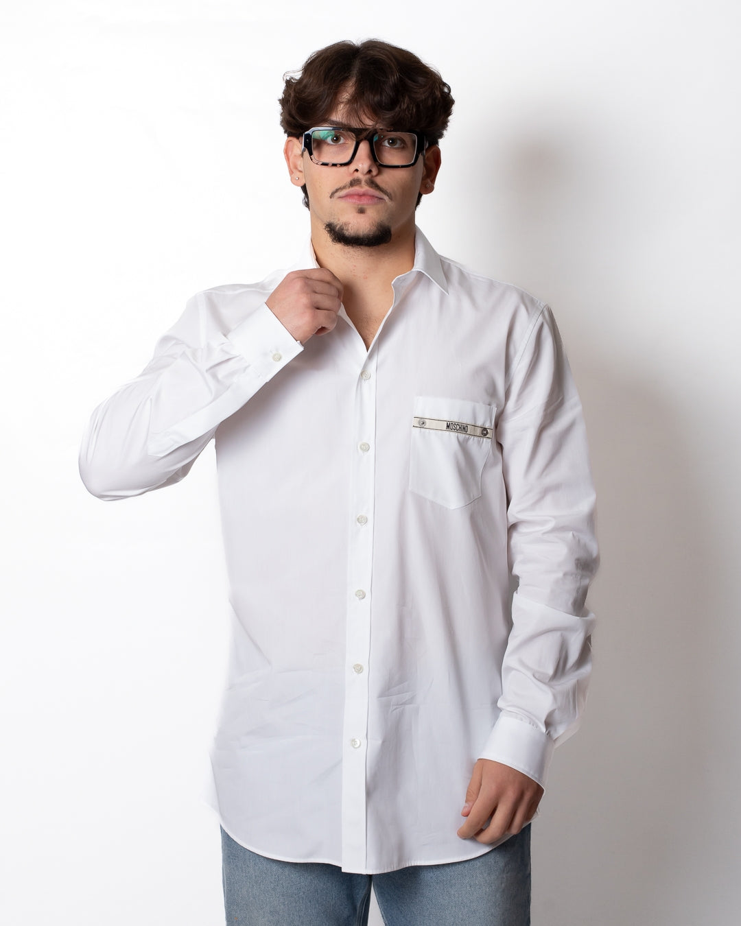 Camicia Moschino con taschino logato