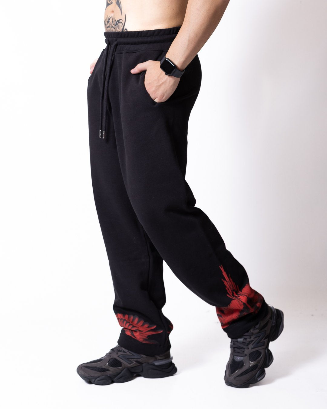 Pantalone County of Milan con "Iconic Wings"