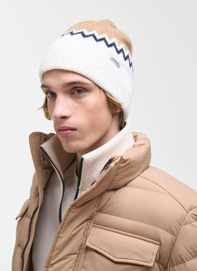 Cappello Colmar in lana con logo laterale