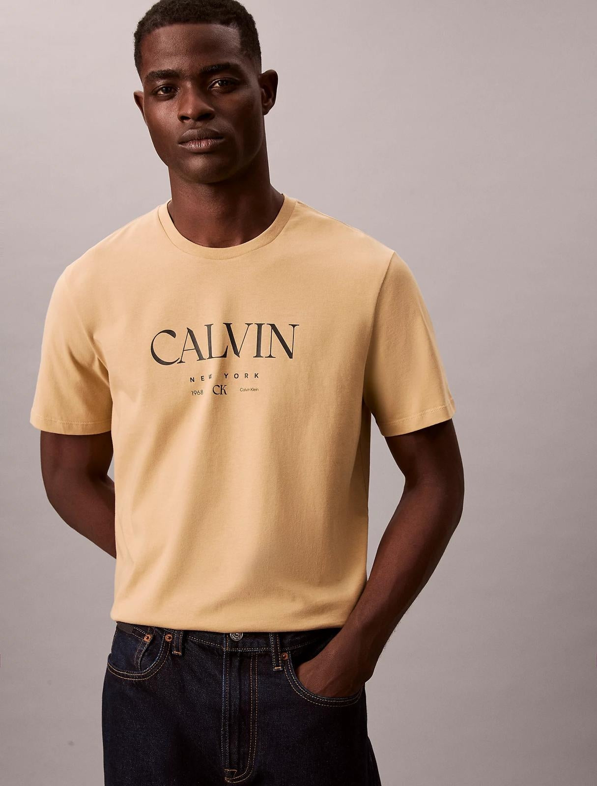 T-Shirt Calvin Klein "Calvin Graphic" uomo