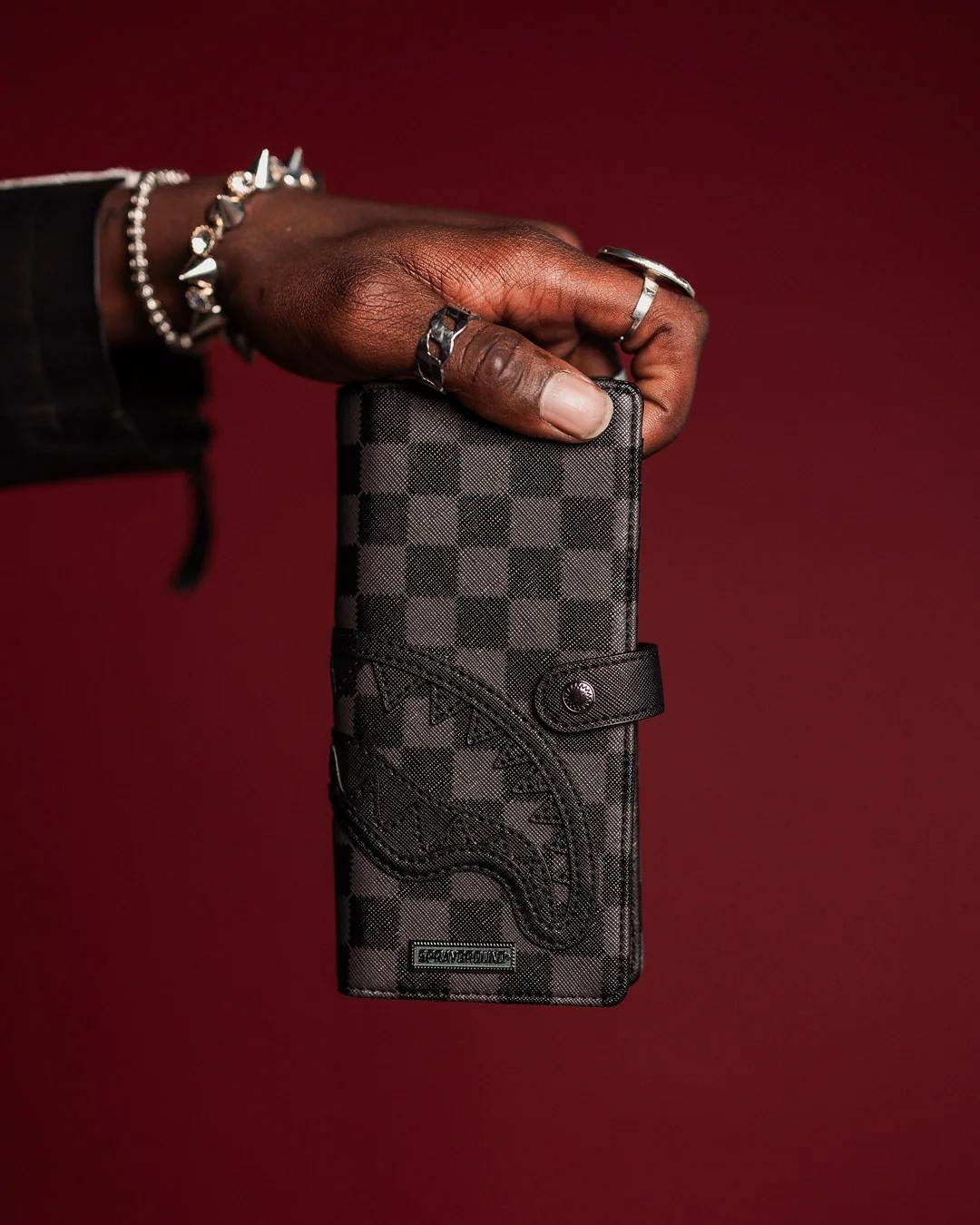 Portafoglio Sprayground nero Midnight chetau single-fold wallet