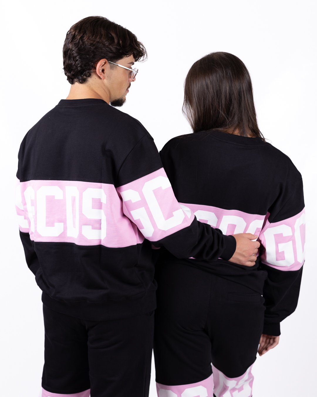 Felpa GCDS girocollo con logo a contrasto