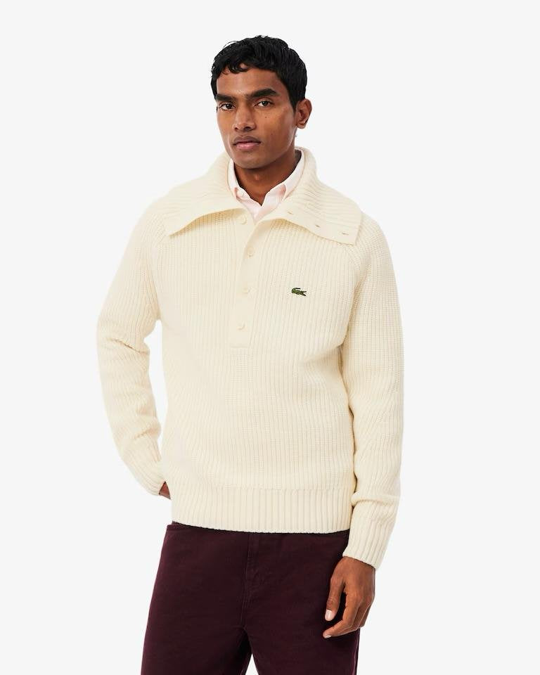 Maglia Lacoste in lana con costa inglese e iconico logo del coccodrillo ricamato