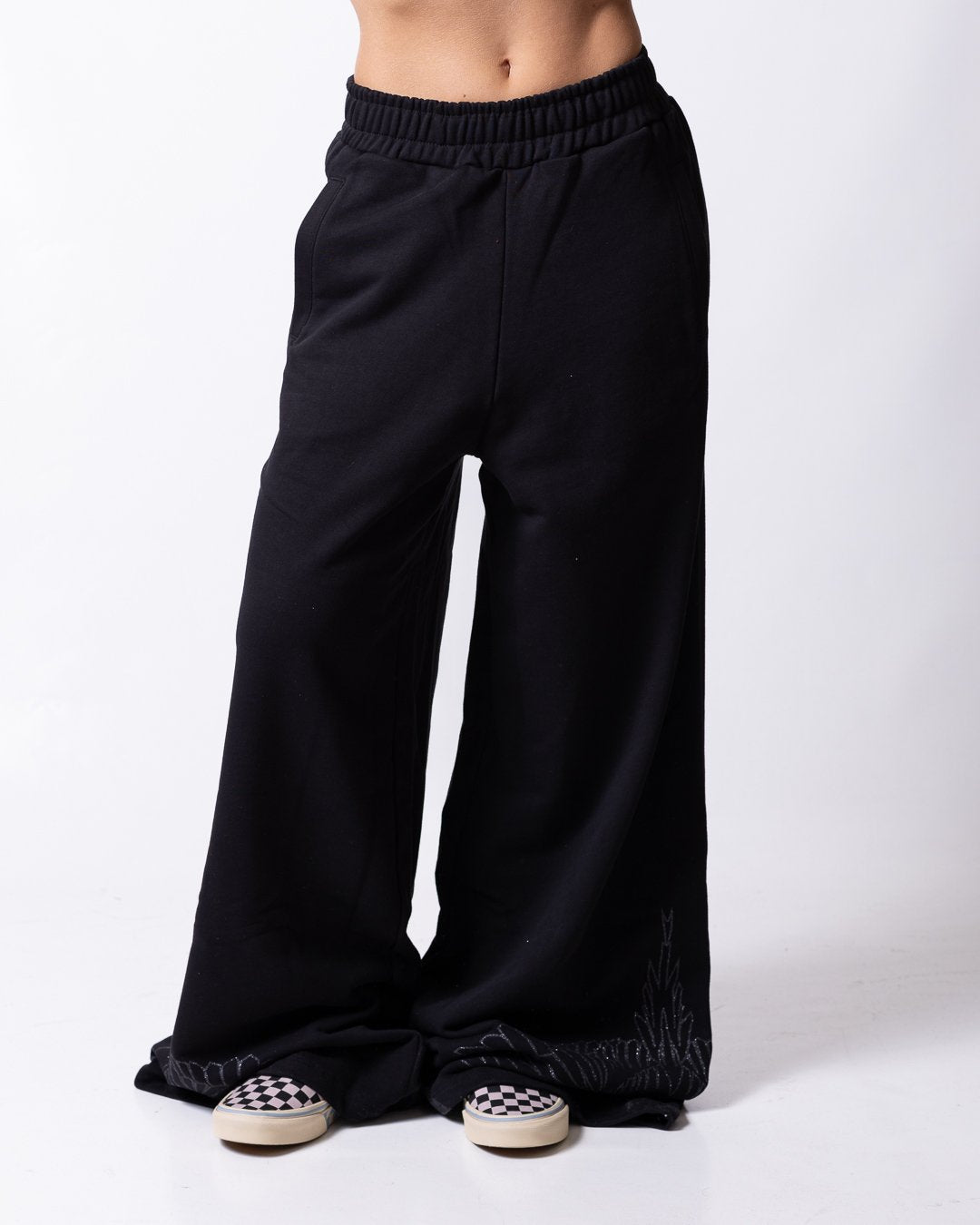 Pantalone County of Milan con grafica brillantinata