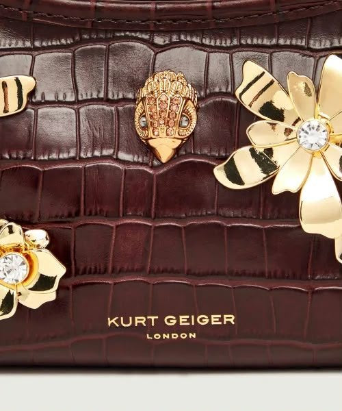Borsa Kurt Geiger con fiori decorativi e brillantini