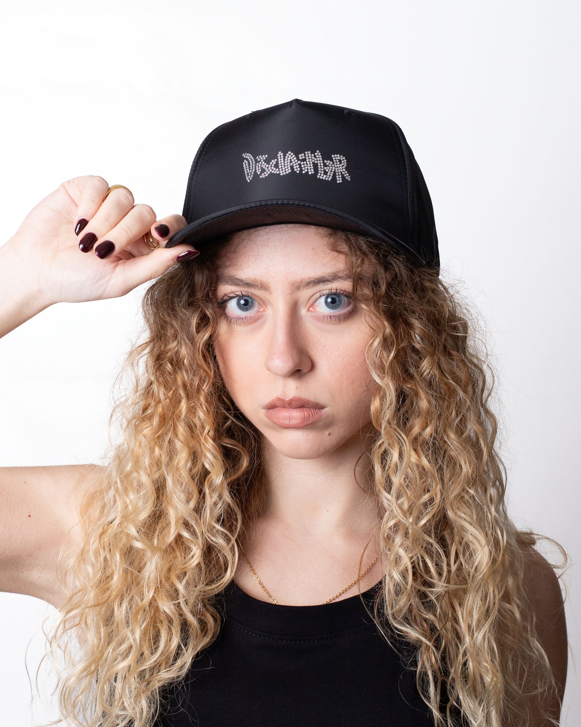 Cappello Disclaimer con visiera e strass